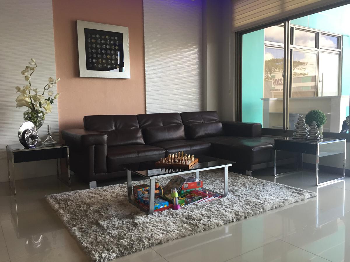 לוסנה 2205 Suites מראה חיצוני תמונה